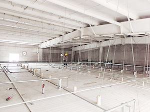 防爆冷库建造施工场景图